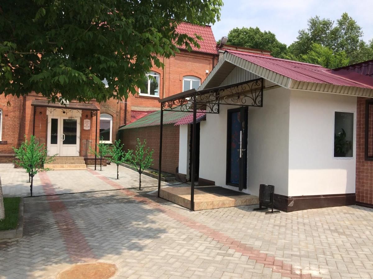 Гостевой дом Postoyaliy Dvor Inn Уссурийск-9