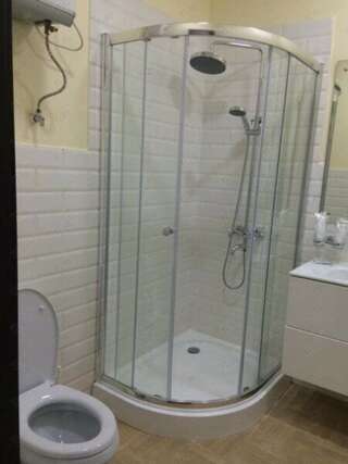 Гостевой дом Постоялый двор Уссурийск Улучшенный двухместный номер с 2 отдельными кроватями-1